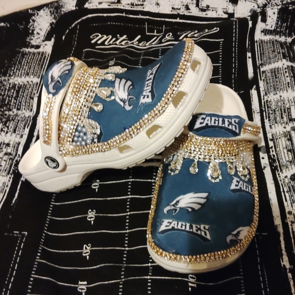 Custom Eagle Crocs - Picture 3 of 5